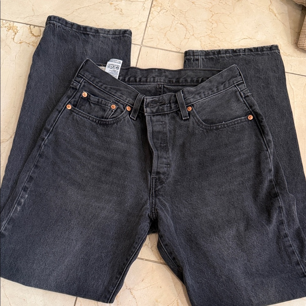 Levi's Men's Dark Gray Straight Jeans